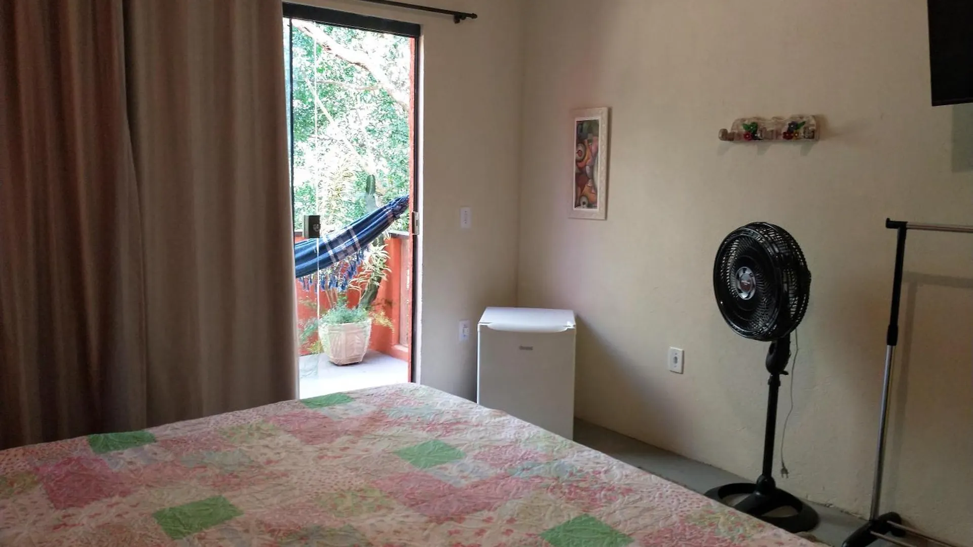 Quarto em Acomodações Particulares Pousada Casa Di Gaya Guesthouse Cabo Frio